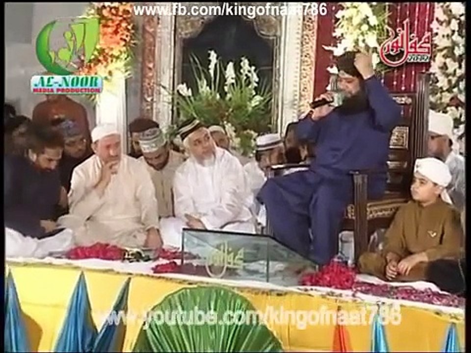 Apni lagan laga de - Owais Raza Qadri - Mehfil e Noor 6 Oct 2012 Lahore Beautifull Mehfil