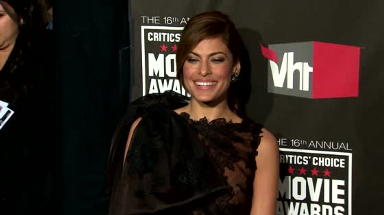 Die neue Mutter Eva Mendes ist 'vollkommen erschöpft'