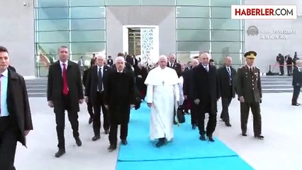 Papa Franciscus'tan Çavuşoğlu'na Hem Özür Hem Teşekkür