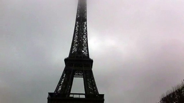 Les brebis montent à Paris suite aux attaques de loups