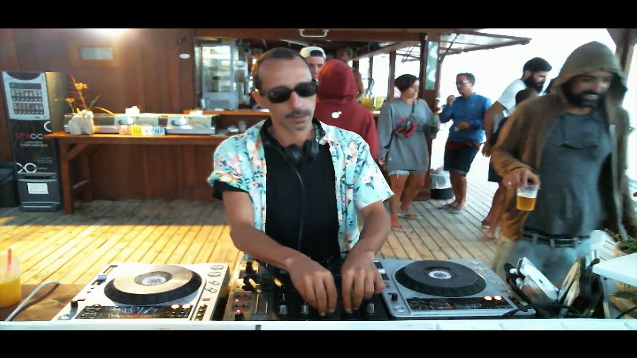 Bony Stuche @ Night Room TV (La Habana) Delight