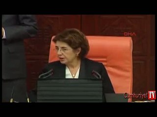 Bozdağ, CHP'li vekile "yanımda" dediği belgeyi gösteremedi