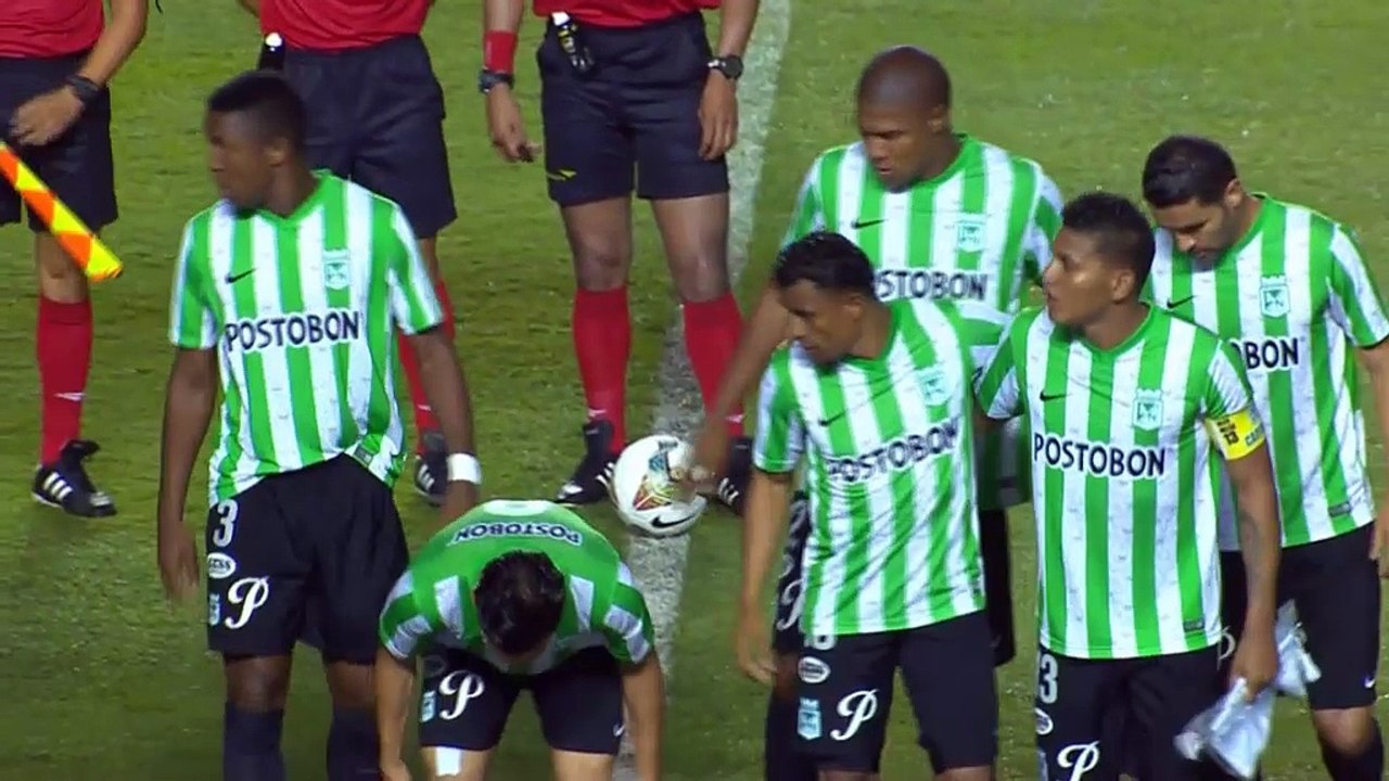 Sudamericana: Elfer-Drama! Kaka kläglich raus