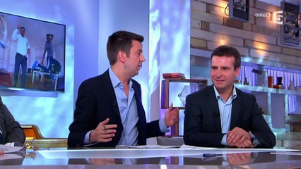 Après le hip-hop dans son bureau, le maire de Rochefort fait le poirier sur France 5