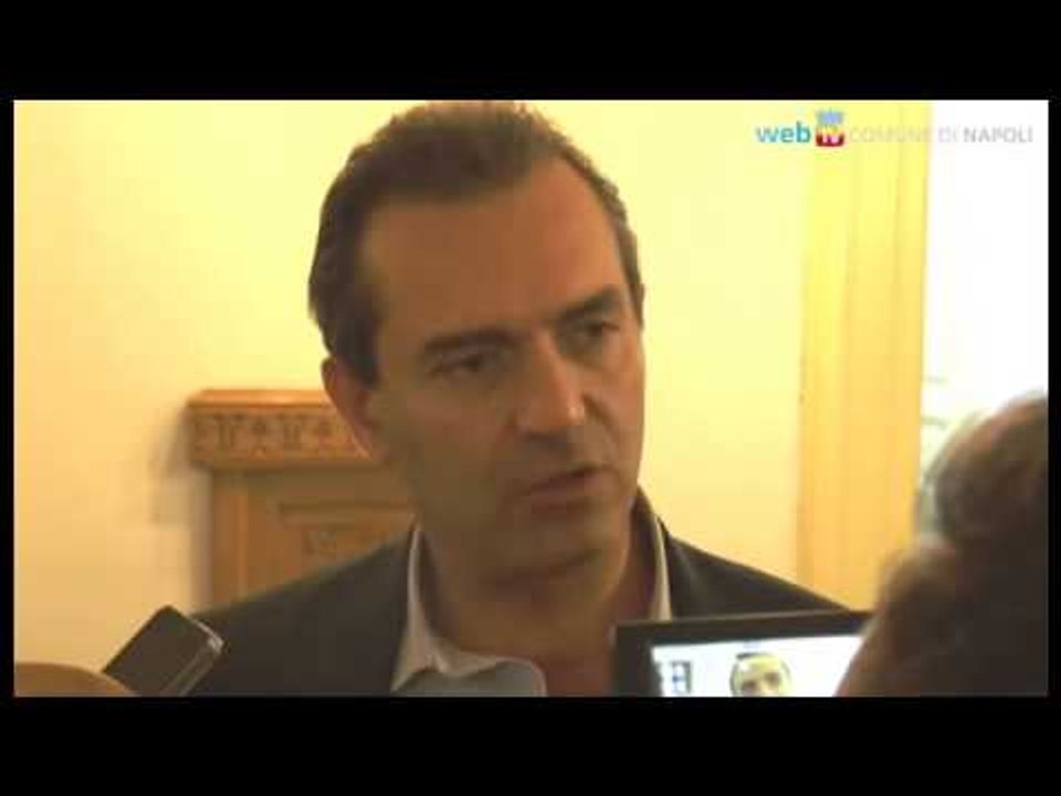 Napoli - Ragazzo ucciso da calcinacci, De Magistris: ''Una stella per Salvatore'' (26.11.14)