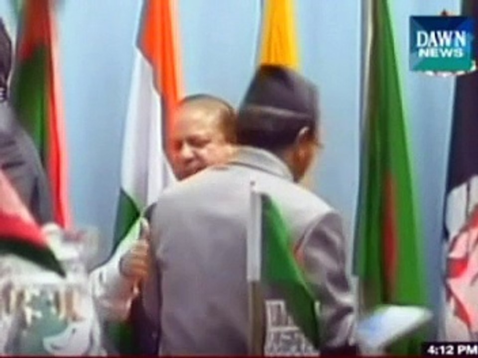 Nawaz Sharif, Narendra Modi shake hands at SAARC