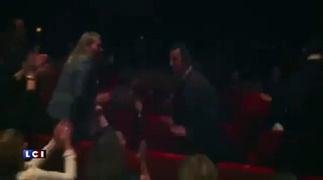 Nicolas Sarkozy applaudi à Genève