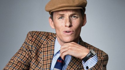 Eddie Redmayne Wants You to Stop Emailing Him