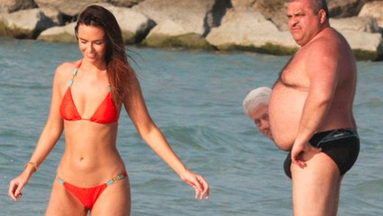 Bill Clinton se rince l'oeil et fait rire le Web