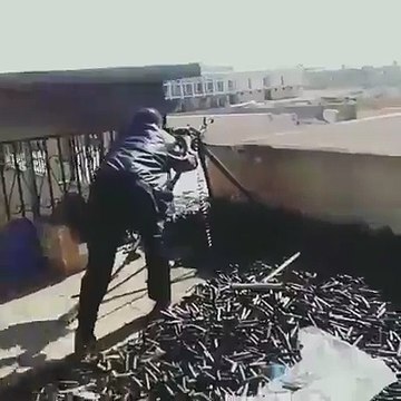 Benghazi: Libyan Army Colonel fires at Ansar Sharia