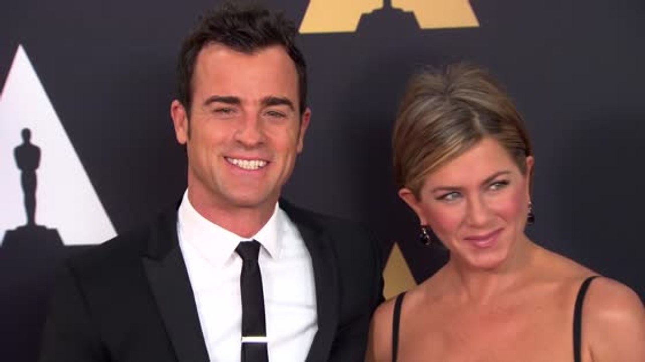 Jennifer Aniston spricht über ihre Beziehung mit Justin Theroux