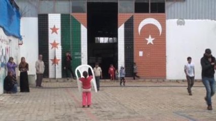 Beşir Derneği, Kilis'te Barınan Filistinli Ailelere Soba Dağıttı