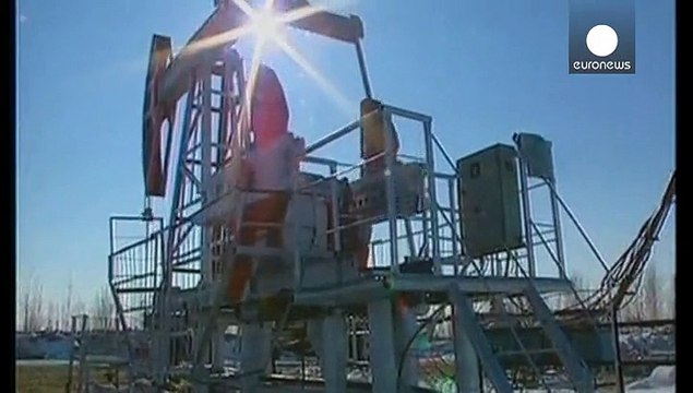 ОПЕК обвалил рубль: евро стоит 60 рублей