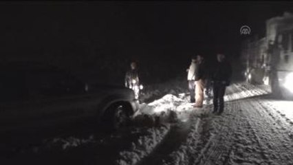 Karda Mahsur Kalan 32 Kişi Kurtarıldı