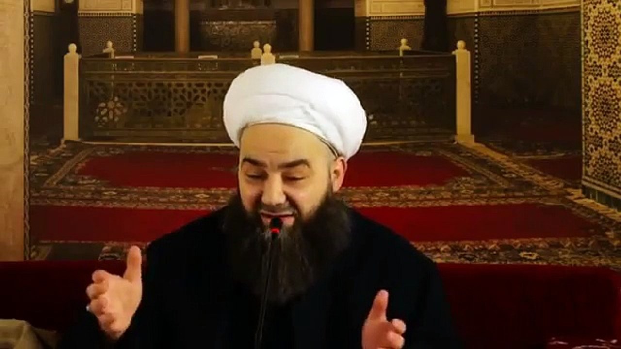 Cübbeli Ahmet Hoca - Yılbaşında Tv İzlemek Caizmi