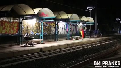 Funny One of the most frightening killer clown joke :))