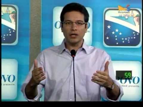 Quatro candidatos respondem a pergunta no Debate Eleições 2012