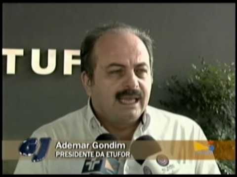 Disputa judicial impede restauração de paradas de ônibus