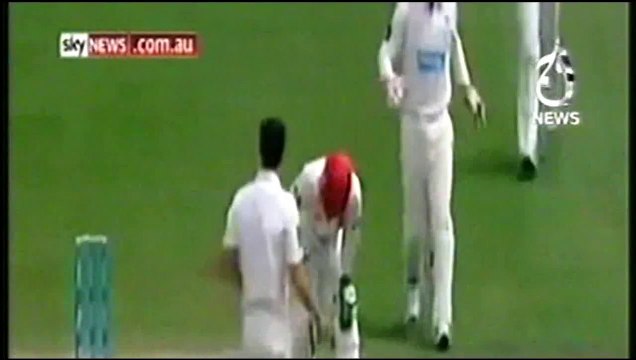 Blower shan abbot upset on death of batsman phillip hughes.