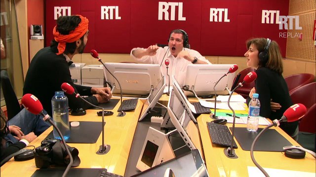 Tour du monde en 80 jours : Le clochard et le millionnaire nous ont aidés dans ce voyage , explique Muammer Yilmaz