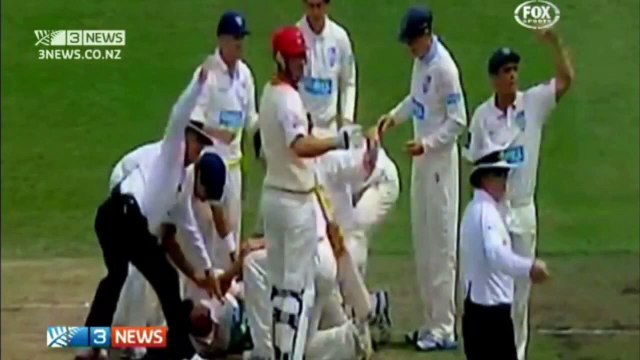 Philip Hughes knocked down by brutal bouncer - Video Dailymotion