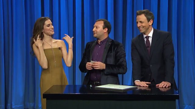 Seth Meyers et Allison Williams bluffés par un magicien
