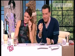 Γιώργος Λιάγκας Ο Αρναούτογλου διαβάζει βιβλία