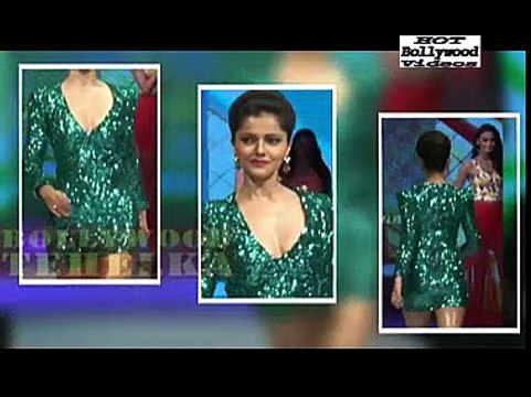 Beautiful _Rubina Malik_ HOT Exposes Massive Cleavage _ Sexy LEGS On Ramp Madame Style Week! BY video vines Nasreen Butt