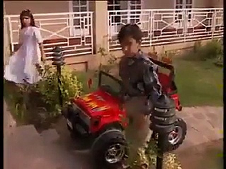 Benazir Bhutto Unseen Video Clip