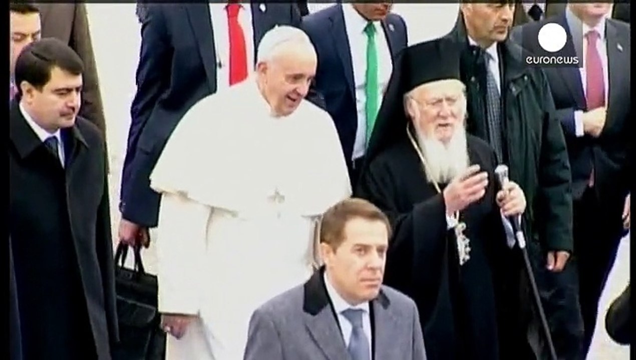Papst Franziskus setzt in Istanbul auf Bescheidenheit