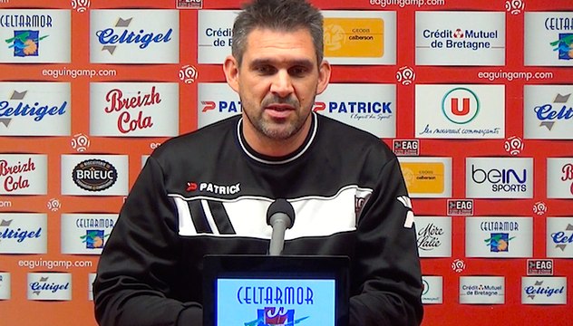 ÉVIAN-EAG: la conférence de presse d'avant match de de Jocelyn Gourvennec