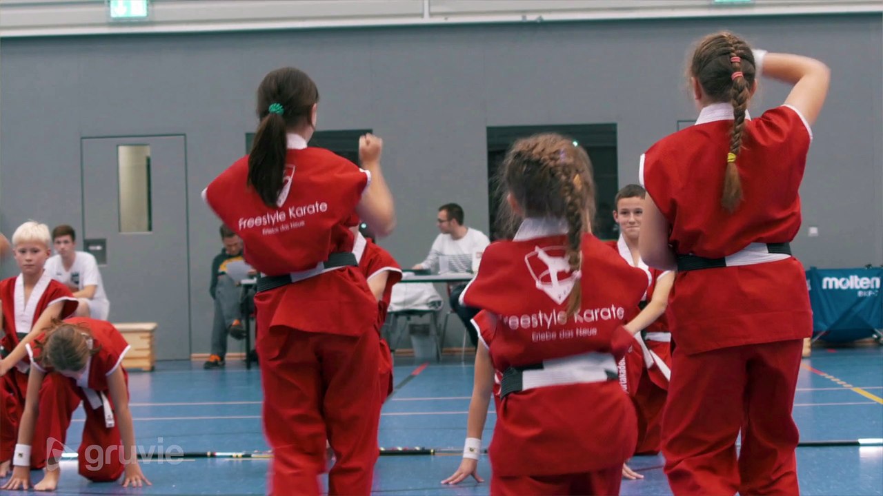 Gruvie - gerald rusche video