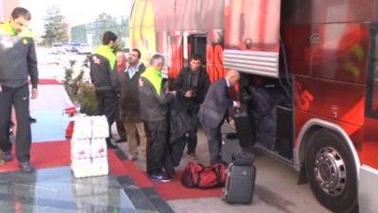 Eskişehirspor Kafilesi İstanbul'a Gitti