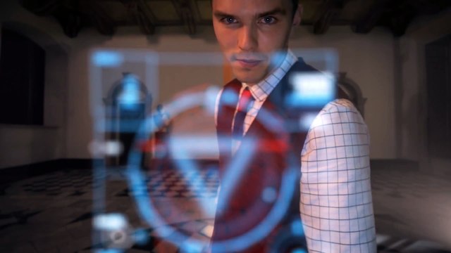 Jaguar : Nicholas Hoult explore le repère secret de la marque
