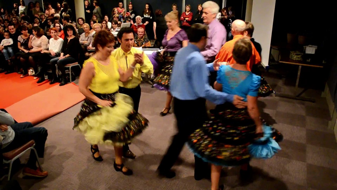 005 - Démo Square Dance au Végas de Saintes - Nov 2014