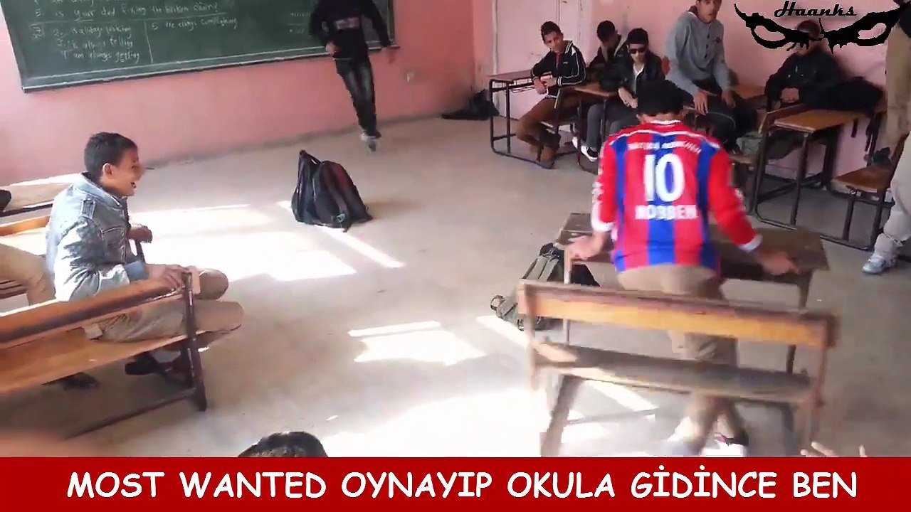 Most Wanted Oynayıp okula giden liseli