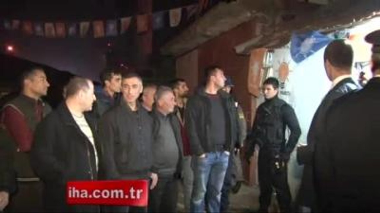 Davutoğlu, Köylülerin Misafiri Oldu