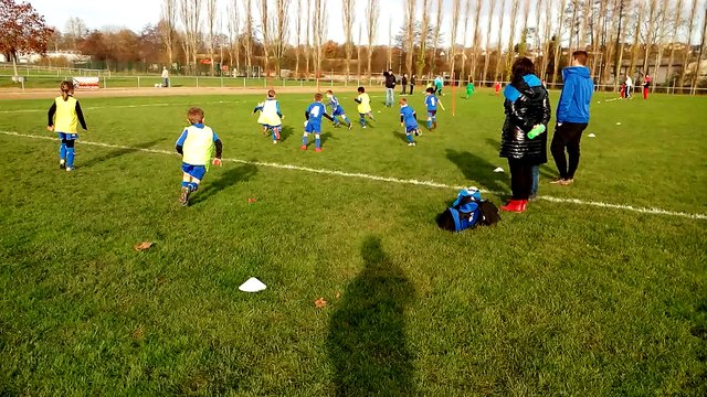 29/11/2014 : Plateau U7 à Montsûrs (Soulgé-Soulgé) Copains, Copines, Plaisir, Insouciance ...