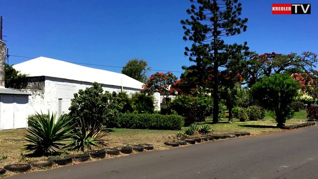 Monuments de la Réunion - Eglise de Pierrefonds.