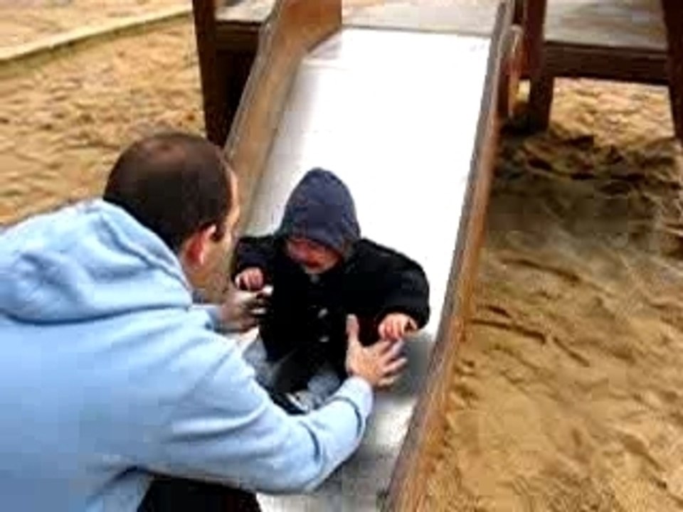 THOMAS1er toboggan seul - 25-02-2007