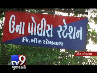 Download Video: Gir-Somnath: Girl beaten up by teacher, suffers injury - Tv9 Gujarati