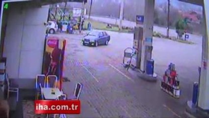 Zonguldak'ta Trafik Kazası: 1 Ölü, 4 Yaralı