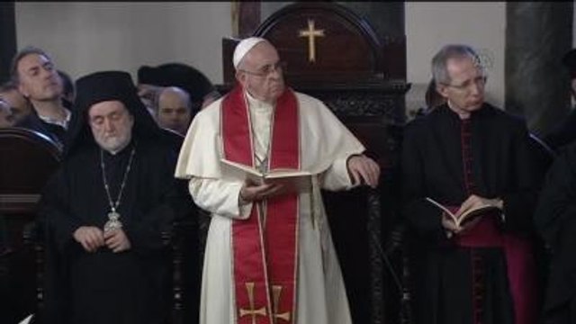 Papa, Fener Rum Patrikhanesi'nde Ayine Katıldı (6)