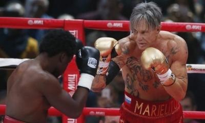 Dünyaca Ünlü Yıldız, 20 Yıl Sonra Ringe Döndü