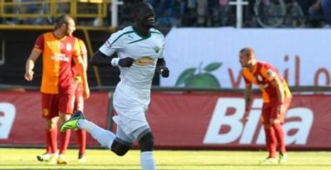 Galatasaray, Oumar Niasse'nin Peşine Düştü