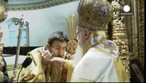 بابا الفاتيكان يختتم زيارته لتركيا بالمشاركة في مهرجان أرثوذكسي