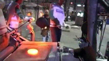 Dangerous Way to Make a Glass Sheet