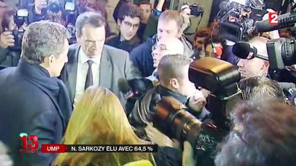 Nicolas Sarkozy revient à la tête de l'UMP
