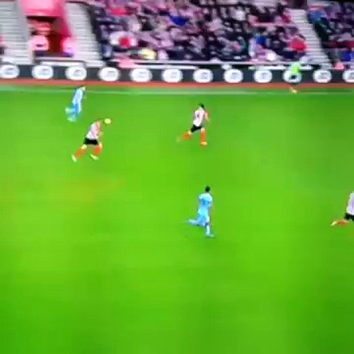 Frank  LAMPARD!! Great strike from outside the box ManCity vs Soton