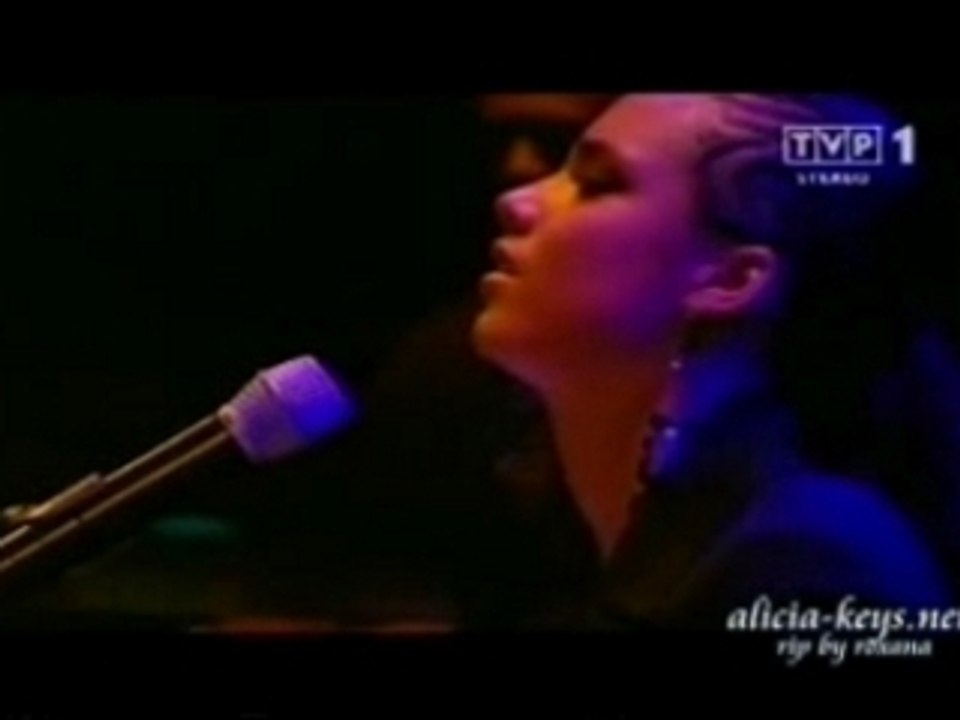 Alicia Keys - Diary Live London Nov 2003